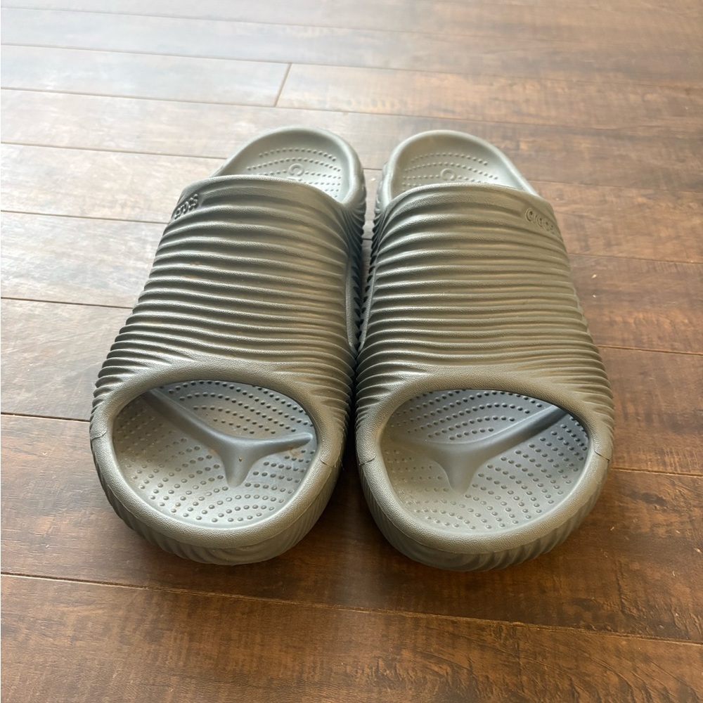 Crocs Mellow Tide Recovery slides - Picture 2 of 11